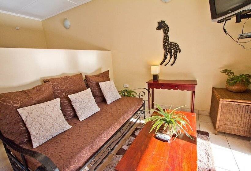 Mose Street Apartments