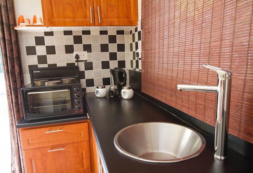 Mose Street Apartments