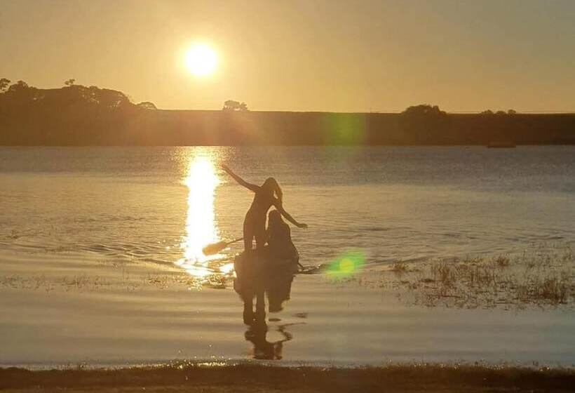 Общежитие On The Wallaby Lodge