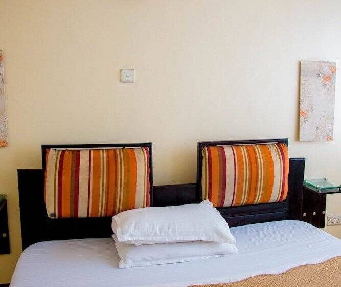 Shumuk Hotel And Apartments