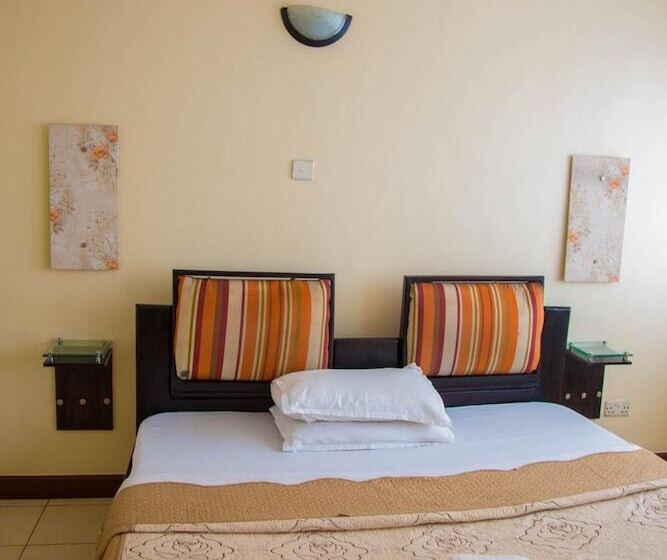 Shumuk Hotel And Apartments