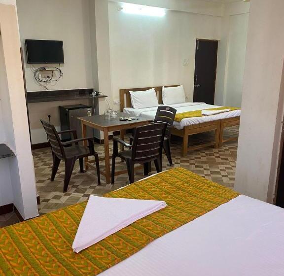 Курорт Calangute Beach Palms