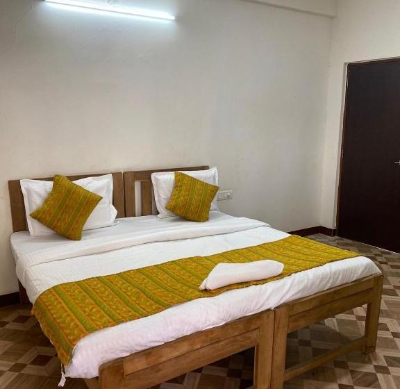 Курорт Calangute Beach Palms