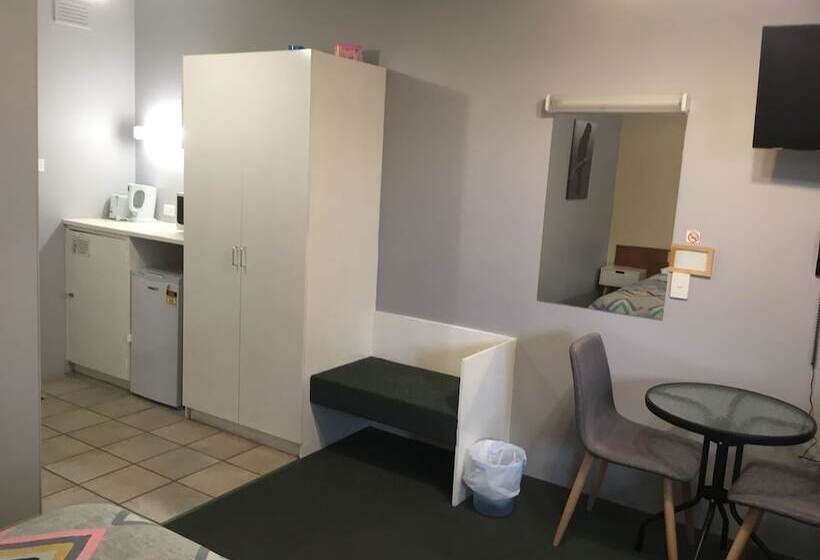 Camperdown Cascade Motel