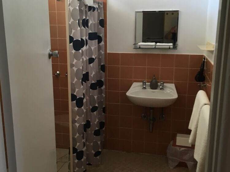 Camperdown Cascade Motel