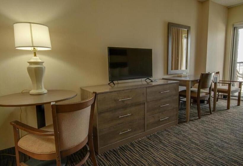 فندق Americana Motor Inn On Boardwalk