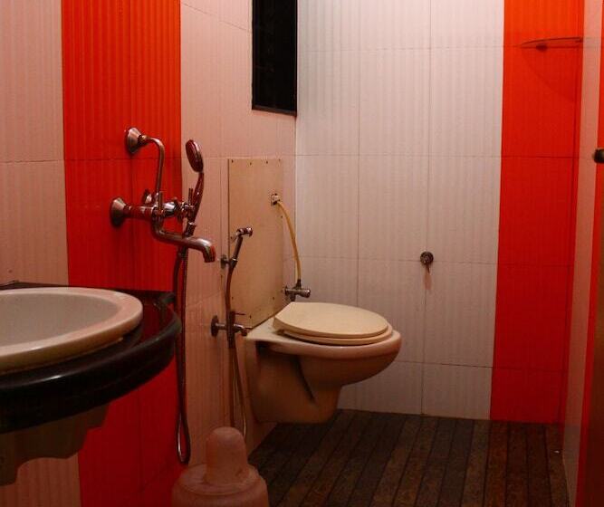 בית מלון כפרי Ashish Resort