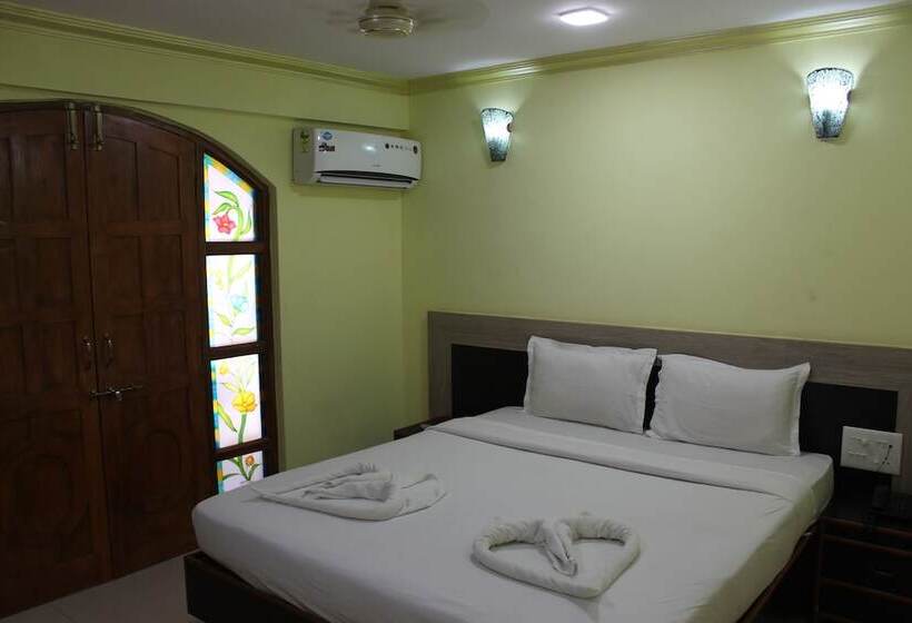 בית מלון כפרי Ashish Resort