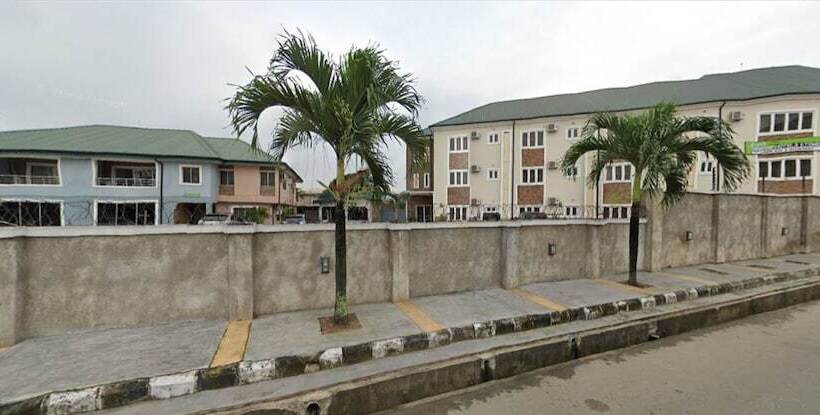 Fresh Spring Hotels & Towers