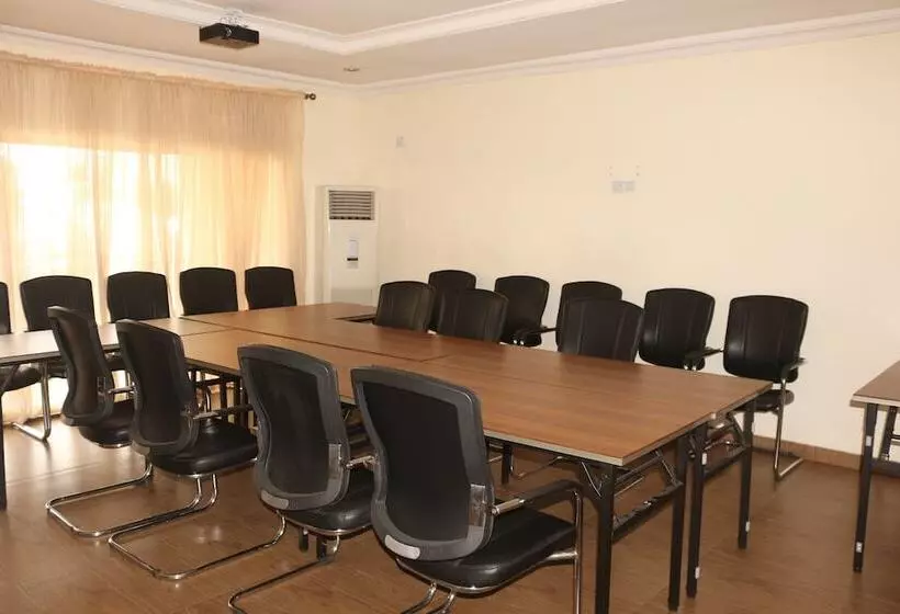 Fresh Spring Hotels & Towers