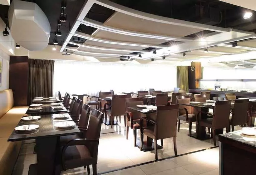 K Hotel   Yunghe