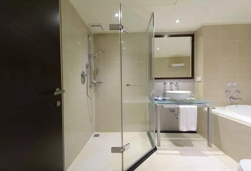 K Hotel   Yunghe