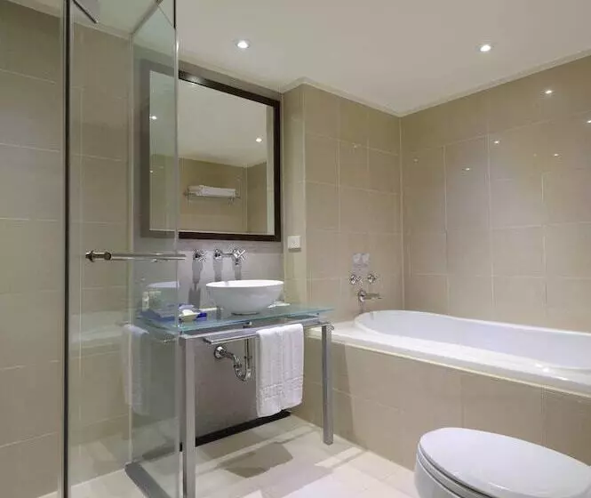 K Hotel   Yunghe