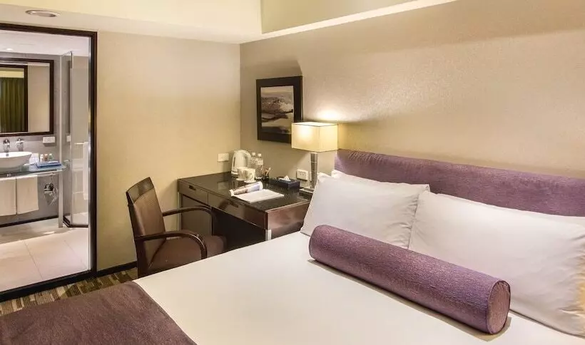 K Hotel   Yunghe