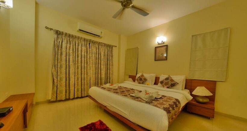 בית מלון כפרי Leela Inn Candolim