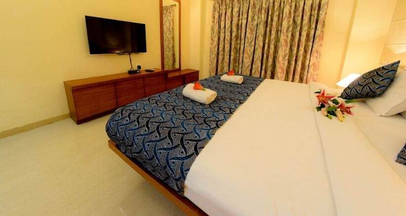 בית מלון כפרי Leela Inn Candolim