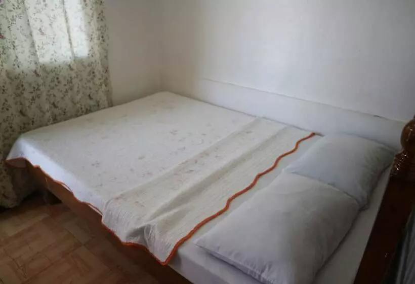 ホテル Miles Pension House