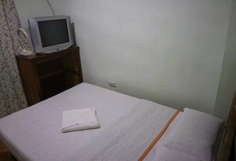 ホテル Miles Pension House