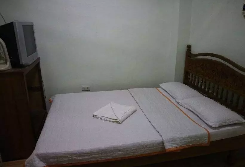 ホテル Miles Pension House