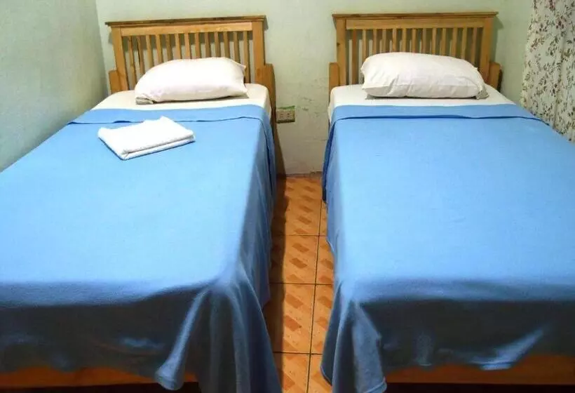 ホテル Miles Pension House