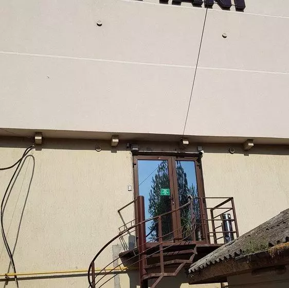 Hotelli Pensiunea La Iani