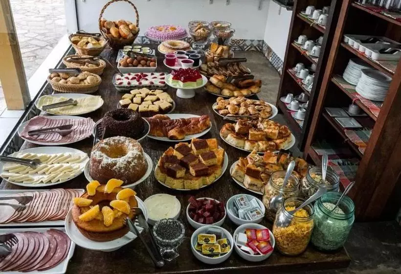 هتل Pousada O Amanhecer
