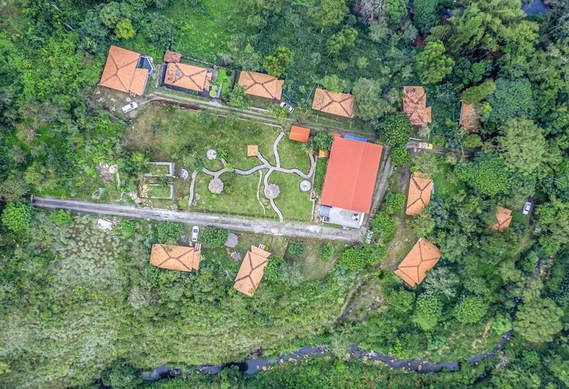 בית מלון כפרי Zacs Valley Resort, Kodaikanal