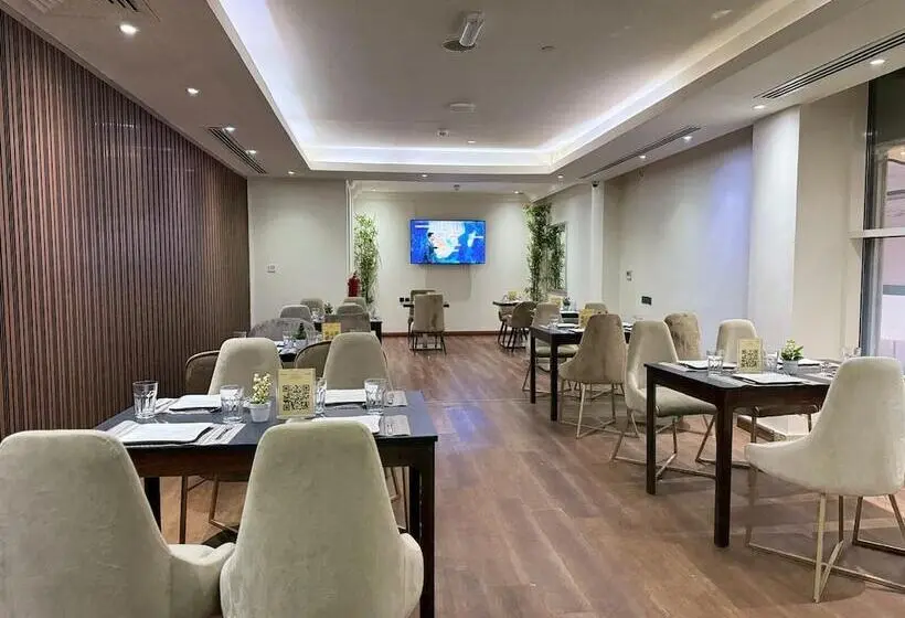 Ivory Inn Hotel Doha