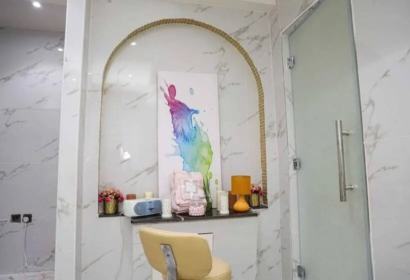 Ivory Inn Hotel Doha