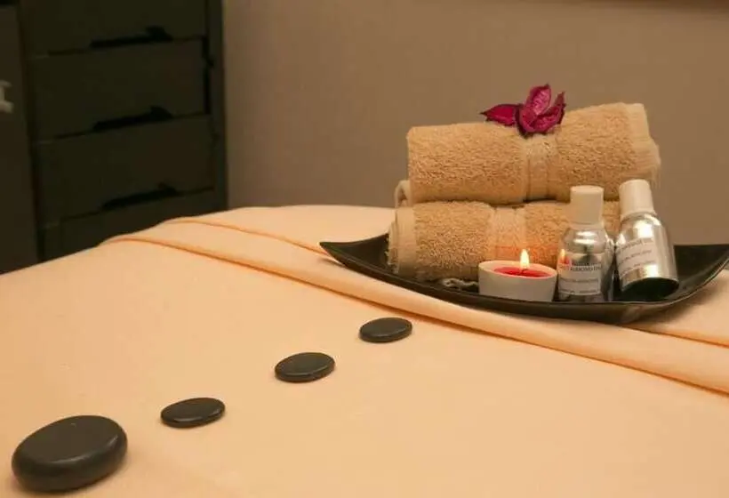 Ivory Inn Hotel Doha