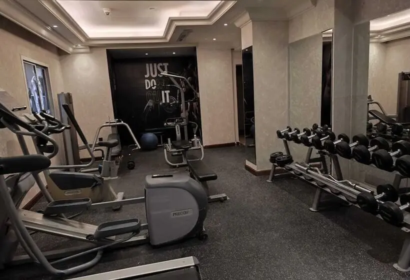 Ivory Inn Hotel Doha