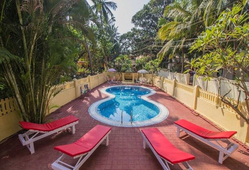 Oyo 12134 Home Luxury Studios Calangute