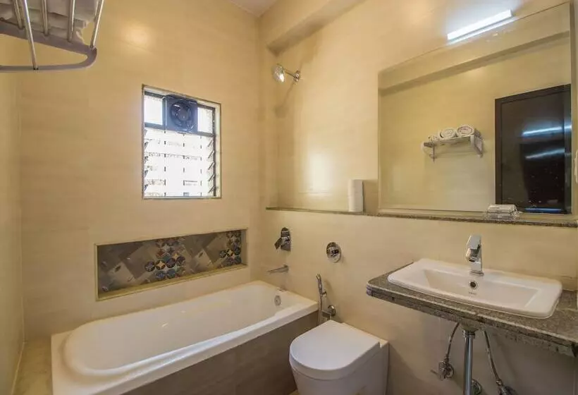 Oyo 12134 Home Luxury Studios Calangute