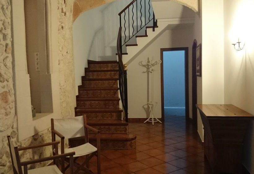 پانسیون Menurkasanta Clara