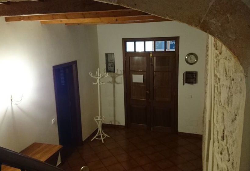 پانسیون Menurkasanta Clara