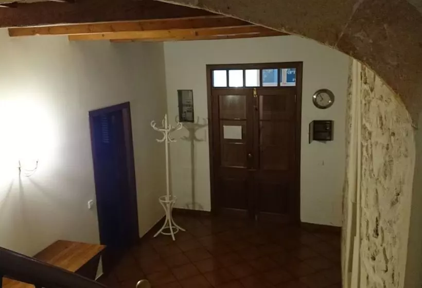 پانسیون Menurkasanta Clara