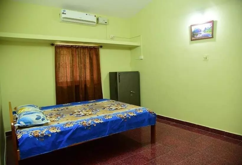 Pension Nirvaah Room Siolim Ac