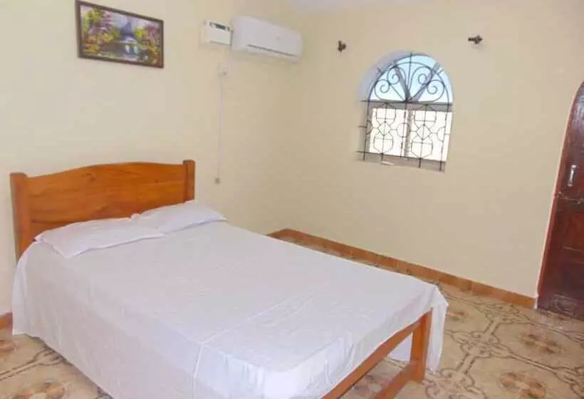 Pension Nirvaah Room Siolim Ac