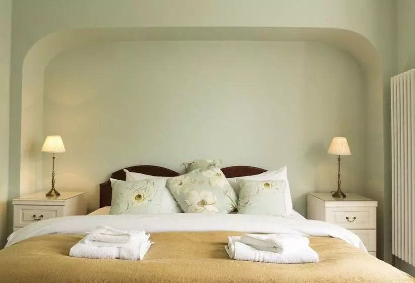 Majatalo The Gleneagles Guesthouse