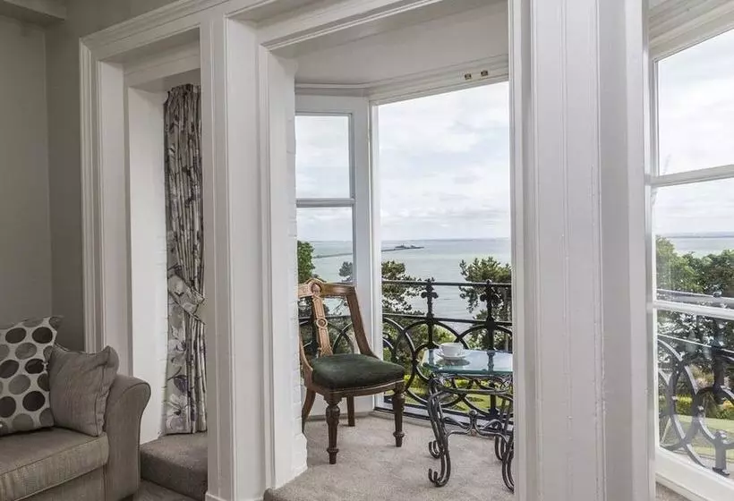 Majatalo The Gleneagles Guesthouse