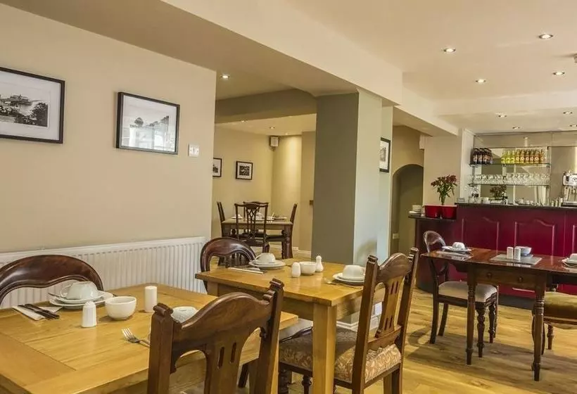 Majatalo The Gleneagles Guesthouse