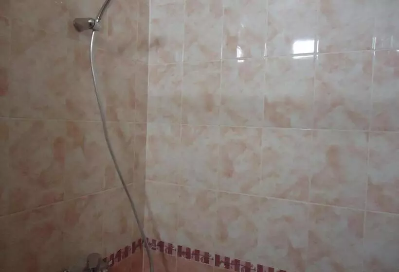 پانسیون Tumar