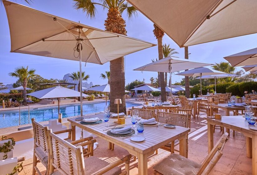 Petunia Ibiza, A Beaumier