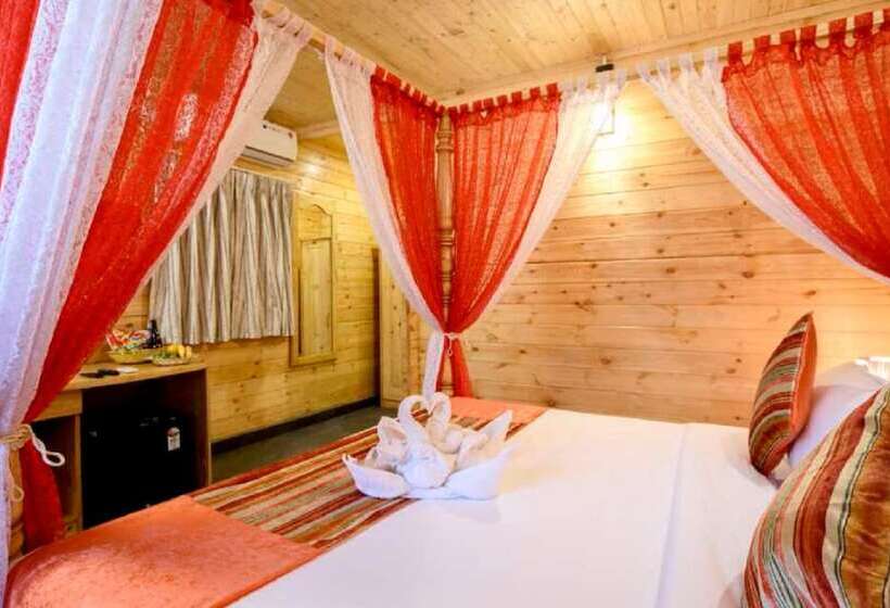 Курорт Calangute Beach Palms