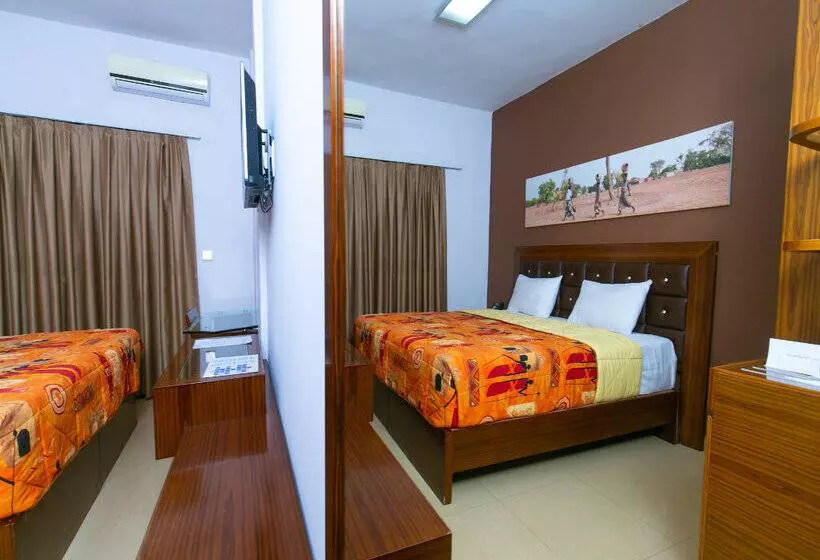 Wakola Hotel Cheikh Anta Diop