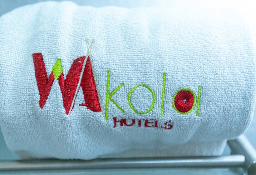 Wakola Hotel Cheikh Anta Diop