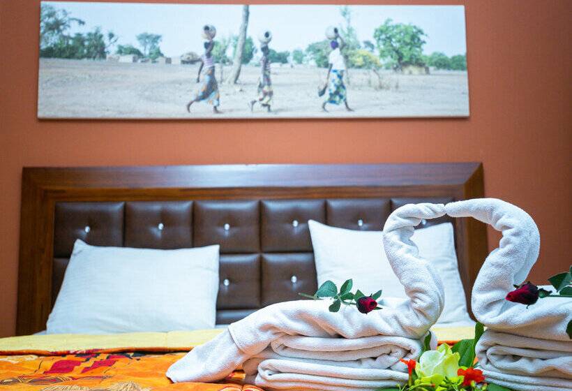 Wakola Hotel Cheikh Anta Diop