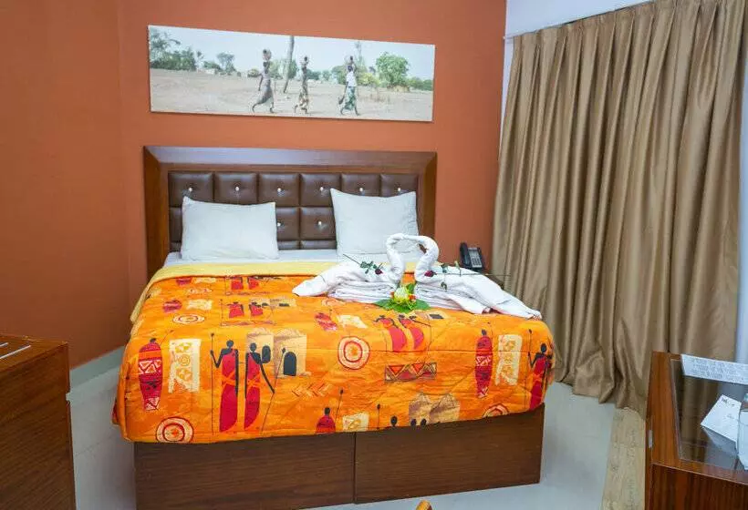 Wakola Hotel Cheikh Anta Diop