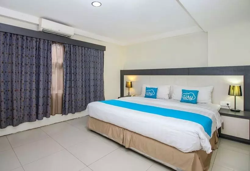 ホテル Airy Kendari Barat Diponegoro 75
