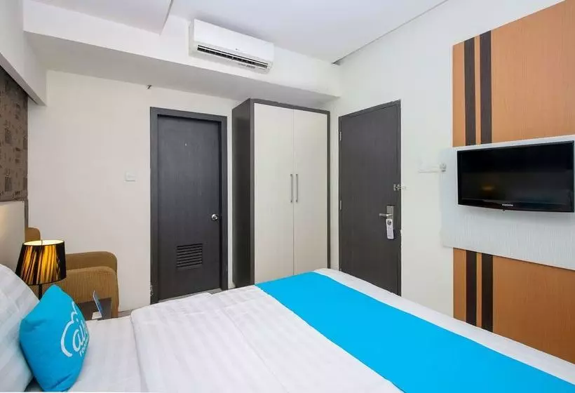 ホテル Airy Kendari Barat Diponegoro 75